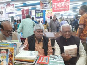 एक  लघु पुस्तकमेलाकर्मी का आत्मकथ्य,मेरी शान है लघु पुस्तक मेला,मेरा जीवन है लघु पुस्तक मेला